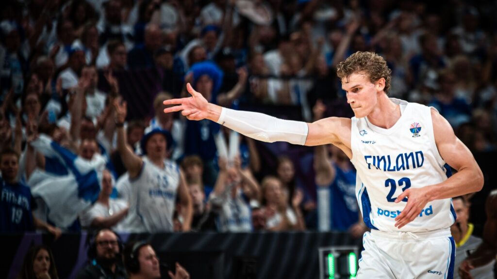 Watch Lauri Markkanen drop 43 for Finland in EuroBasket win