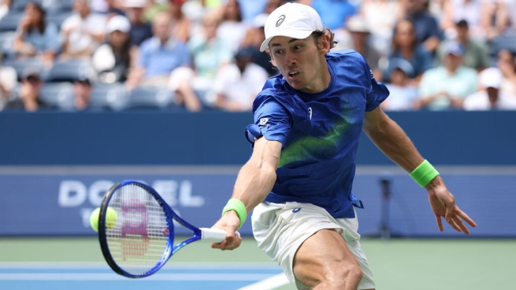 Alex De Minaur, Felix Auger-Aliassime reach US Open quarters