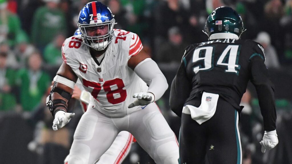 Andrew Thomas continues to miss practice