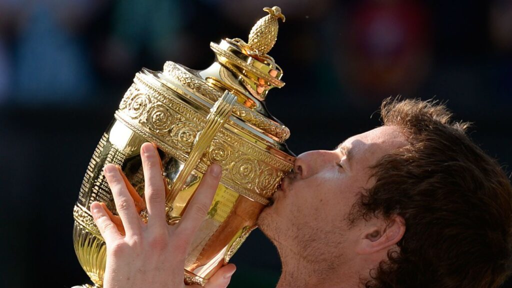 Andy Murray racket from 2013 Wimbledon title auctioned for $73K