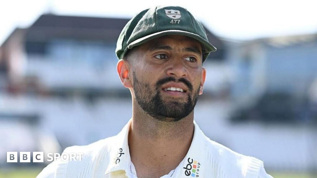 Worcestershire's Brett D'Oliveira plays a switch-hit during an innings in the One-Day Cup