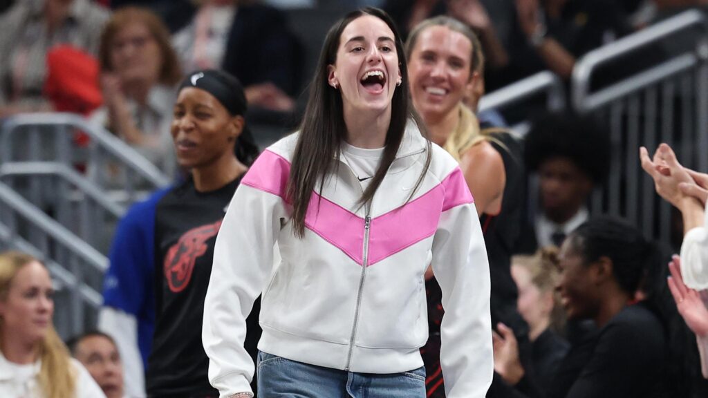 Caitlin Clark Reacts to Lexie Hull 3-Pointer, Fever's 1st WNBA Playoff Win in 9 Years