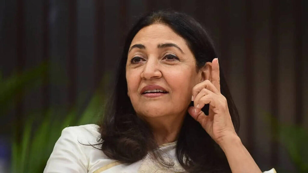 Chashme Baddoor Actress Deepti Naval On Facing Ageism, Stereotypes In Career: You Get Used To Not Getting Projects | Exclusive | Bollywood