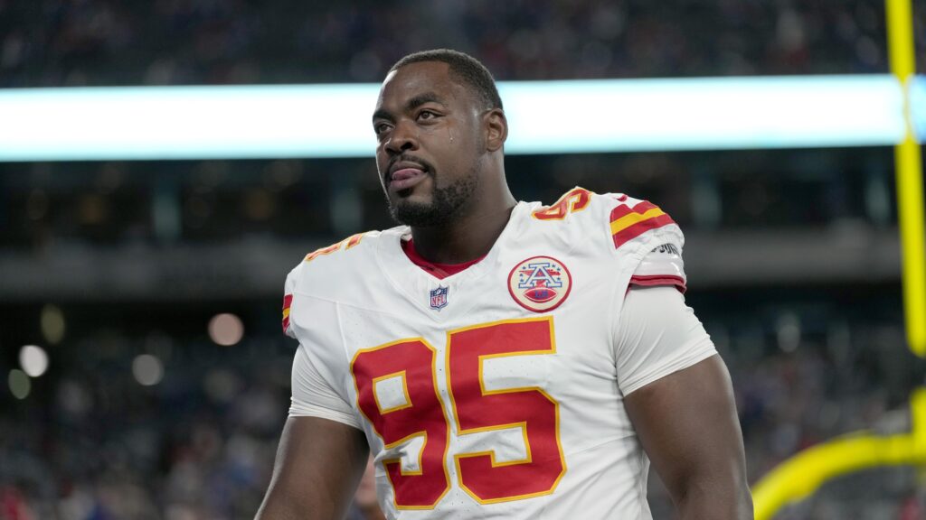 Chiefs' Chris Jones Says He Doesn't 'Want' Russell Wilson Jersey Swap Anymore on Video