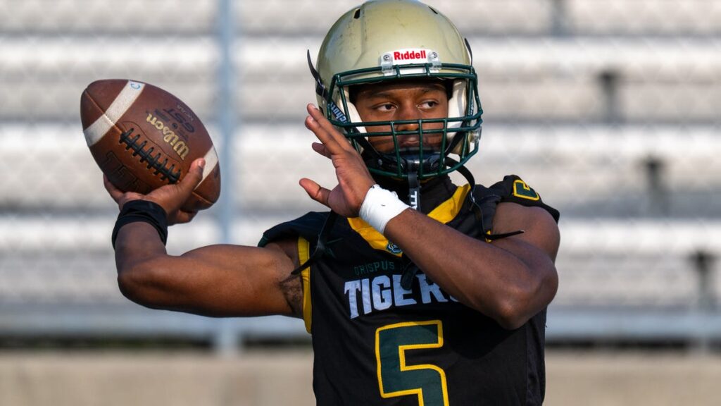 Crispus Attucks’ Corshawn Sartin almost quit after dad’s death