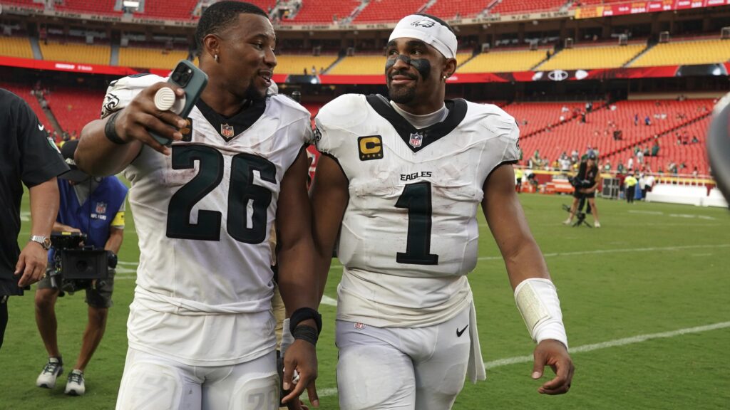 Eagles' Jalen Hurts Reacts to Chris Jones' Trash Talk, Says 'We Won the F--king Game'