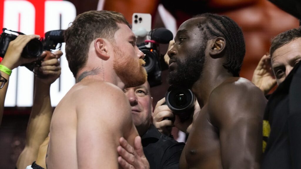 Live updates, results from Netflix boxing event
