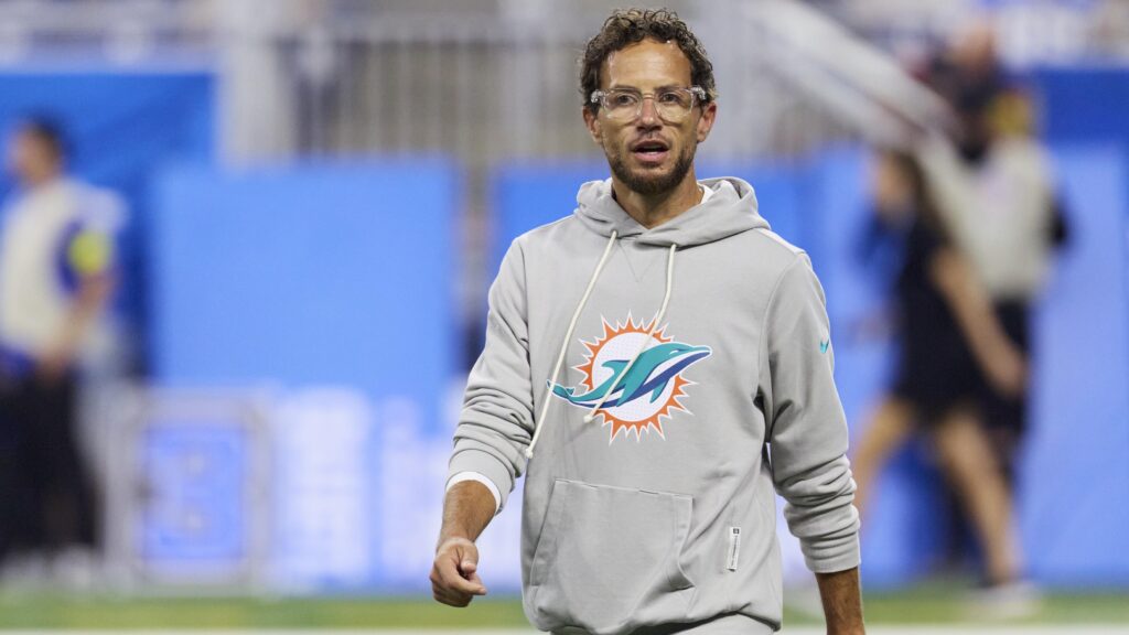 Mike McDaniel, Chris Grier's Dolphins Job Security Reportedly Isn't 'Playoffs or Bust'