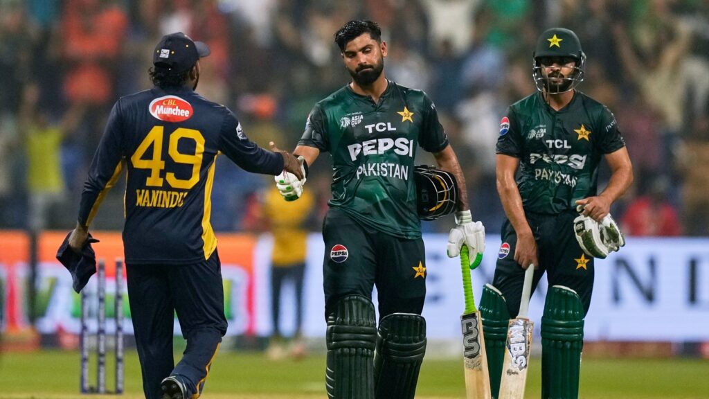 Pakistan found two willing soldiers in Hussain Talat (32 not out, 30 balls) and Mohammad Nawaz (38 not out, 24 balls), who collected the remaining runs. (AP Photo)