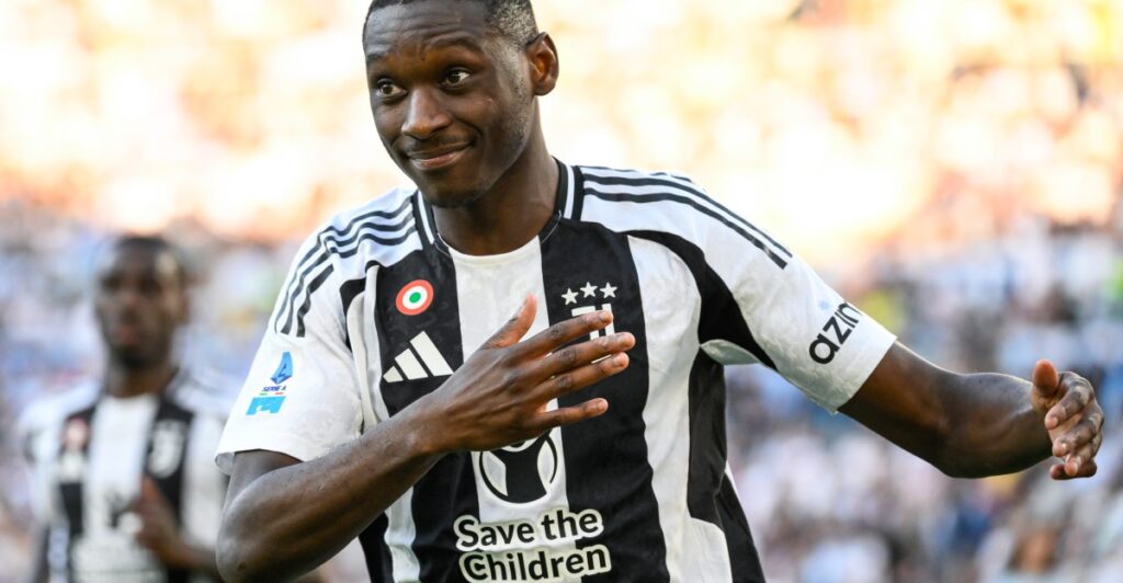 REPORT: Randal Kolo Muani completes Spurs medical