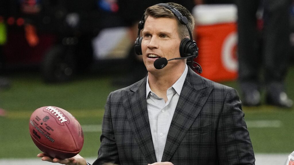 Scott Hanson Says 'Fans Are Still Happy' with NFL RedZone After Showing Ads in Week 1