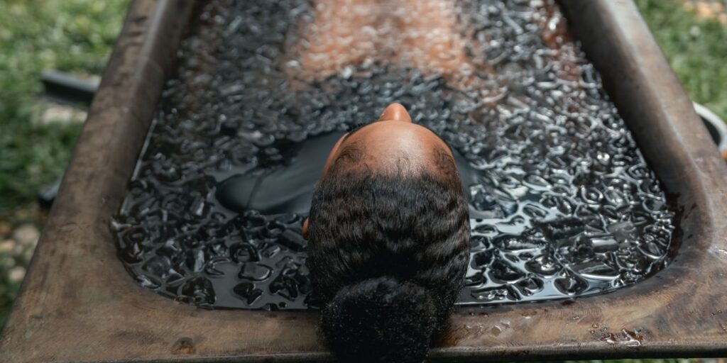 The One Thing Women Should Consider Before Doing a Cold Plunge