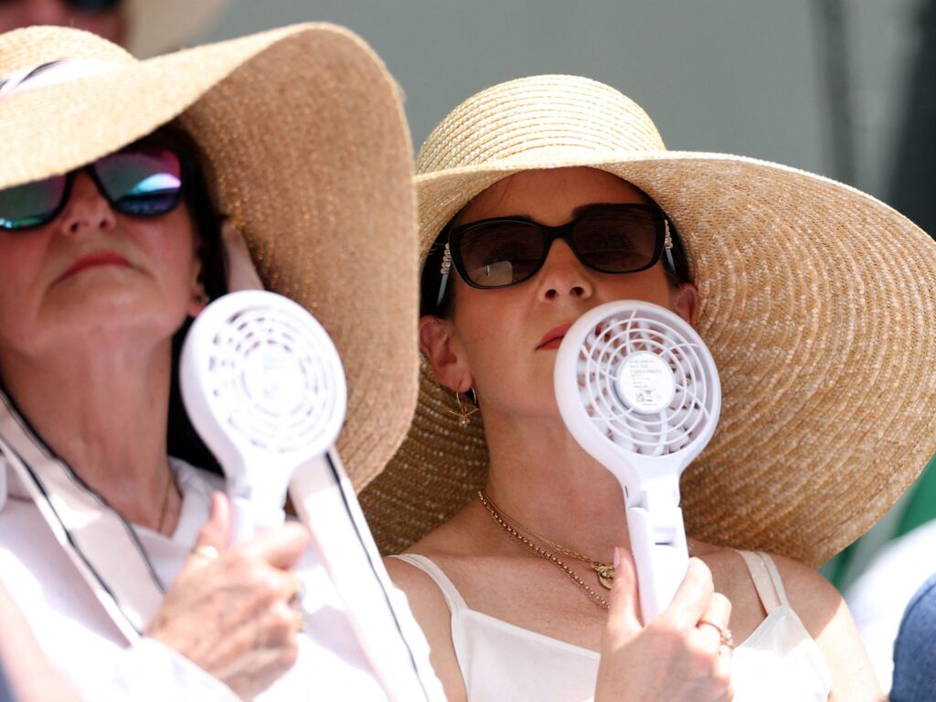 UK had hottest summer since records began, Met Office says | Climate Crisis News
