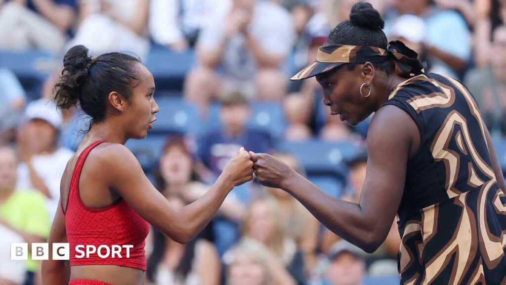 Leylah Fernandez and Venus Williams in action in the third round of the women's doubles at the US Open