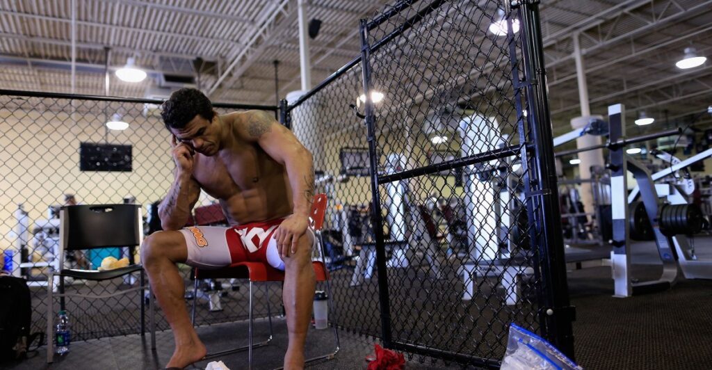 Vitor Belfort withdraws from Wanderlei Silva fight after serious injury