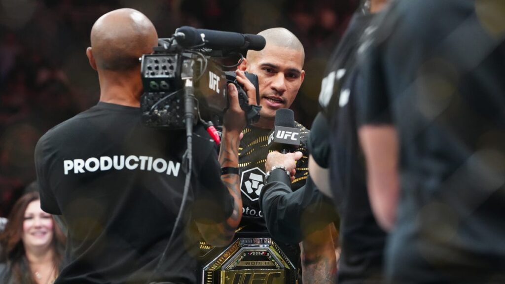 Alex Pereira requested move to UFC heavyweight division