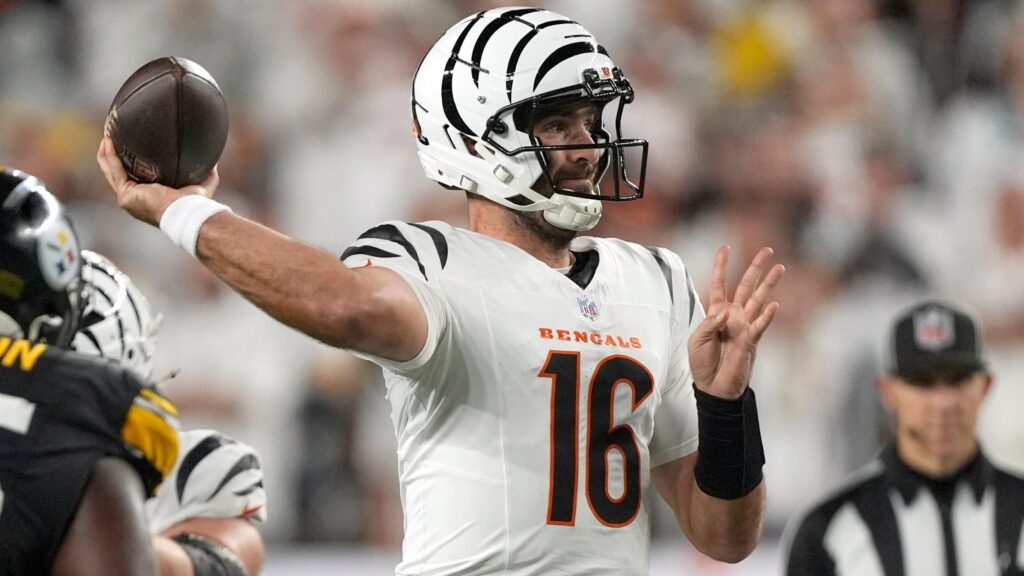 Bengals Fans Troll Browns in Video, Celebrate Joe Flacco Trade After Win vs. Steelers