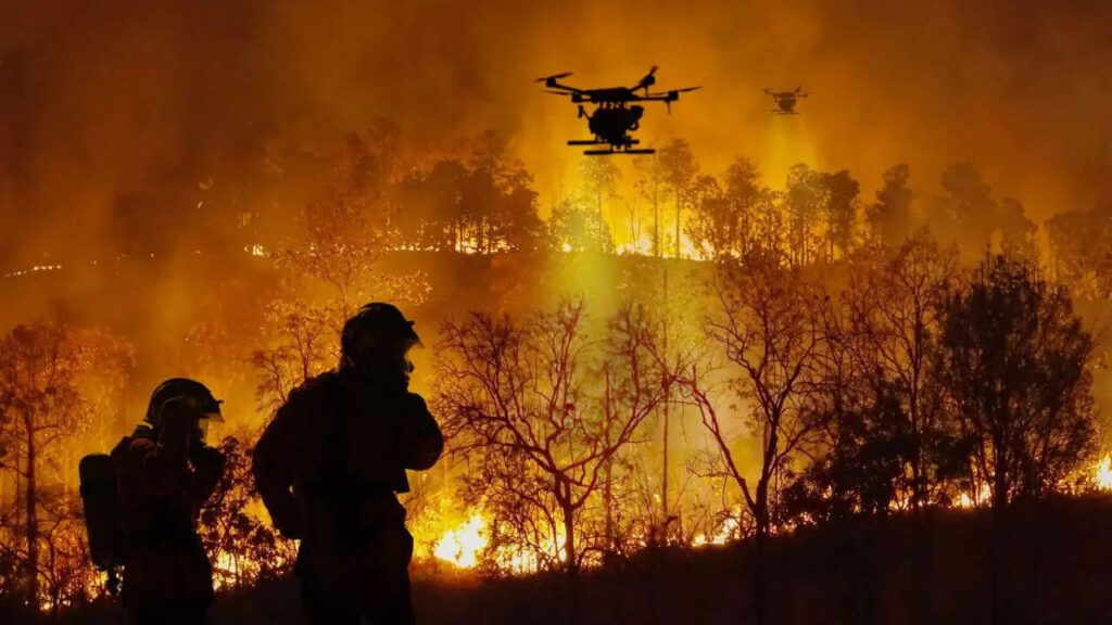 Estes Park Fire: Voluntary Evacuations Issued Amid Rapid Vegetation Blaze, Firefighters Responding | US News