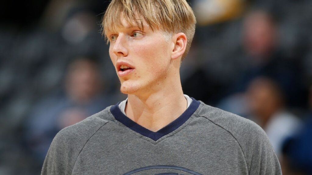 Former Duke, Thunder player Kyle Singler charged with assault Former Duke, Thunder player Kyle Singler charged with assault