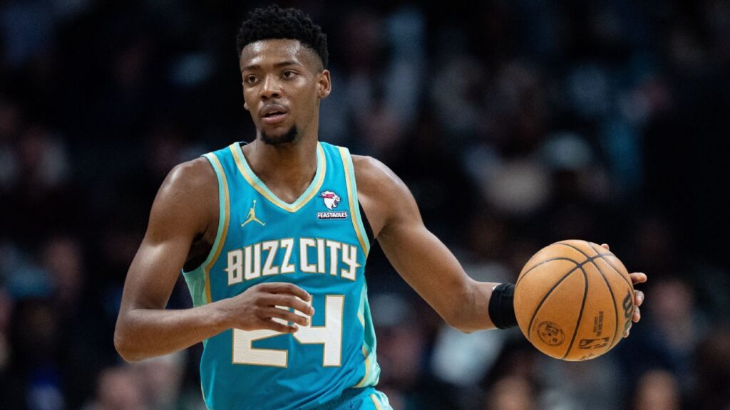Hornets’ Brandon Miller out vs. Wizards with shoulder soreness Hornets' Brandon Miller out vs. Wizards with shoulder soreness
