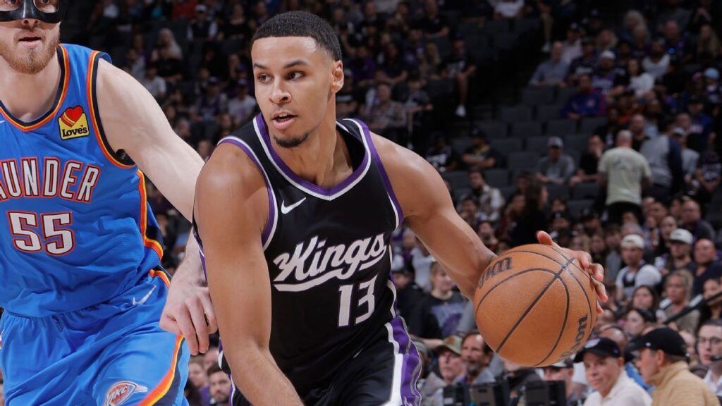 Kings' Keegan Murray out for start of season with UCL tear