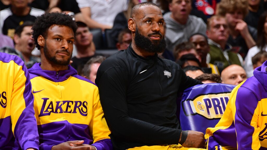 Lakers' LeBron James Celebrates Bronny's 21st Birthday in IG Photo, 'Keep Going'
