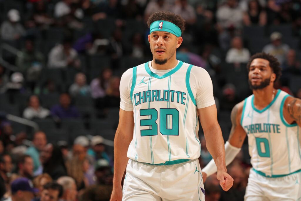 Seth Curry Reportedly Will Join Brother Steph on Warriors After Kuminga Contract
