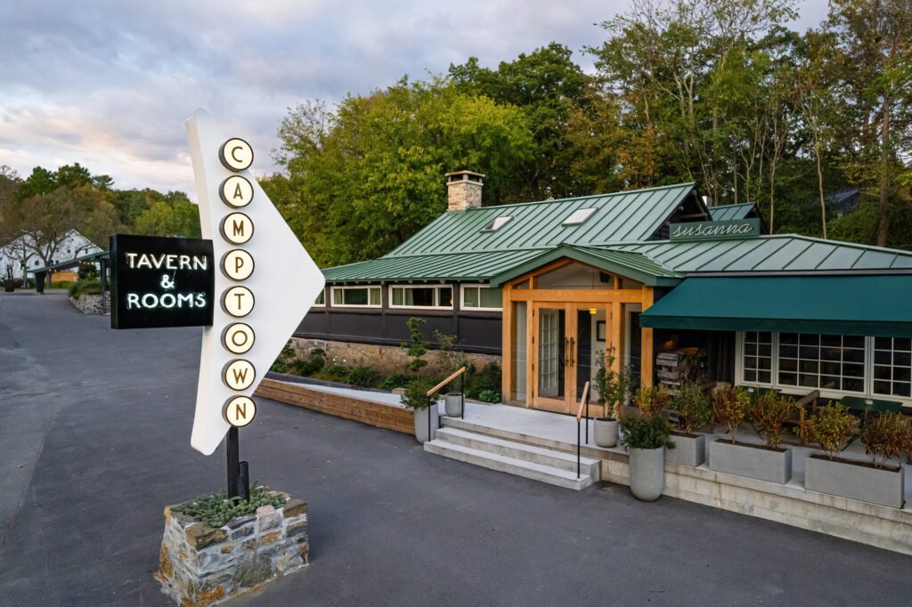 The Best Roadside Motels in the U.S. for Adventurous Road-Trippers Camptown Catskills
