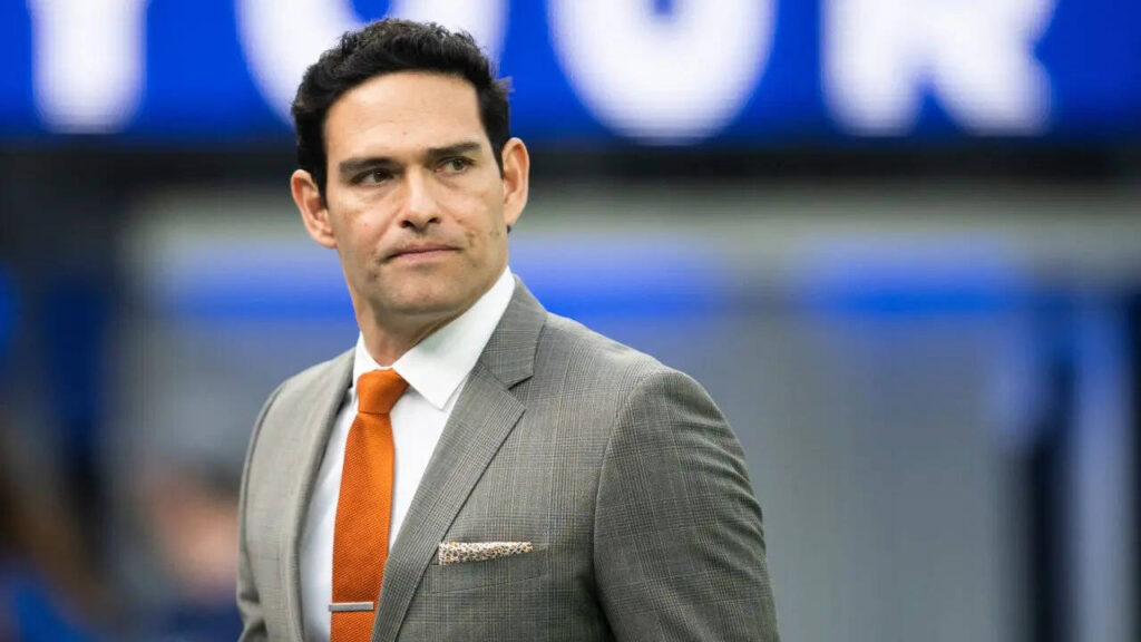 Who Stabbed Mark Sanchez? What We Know About the Suspect as Video Footage Emerges | US News