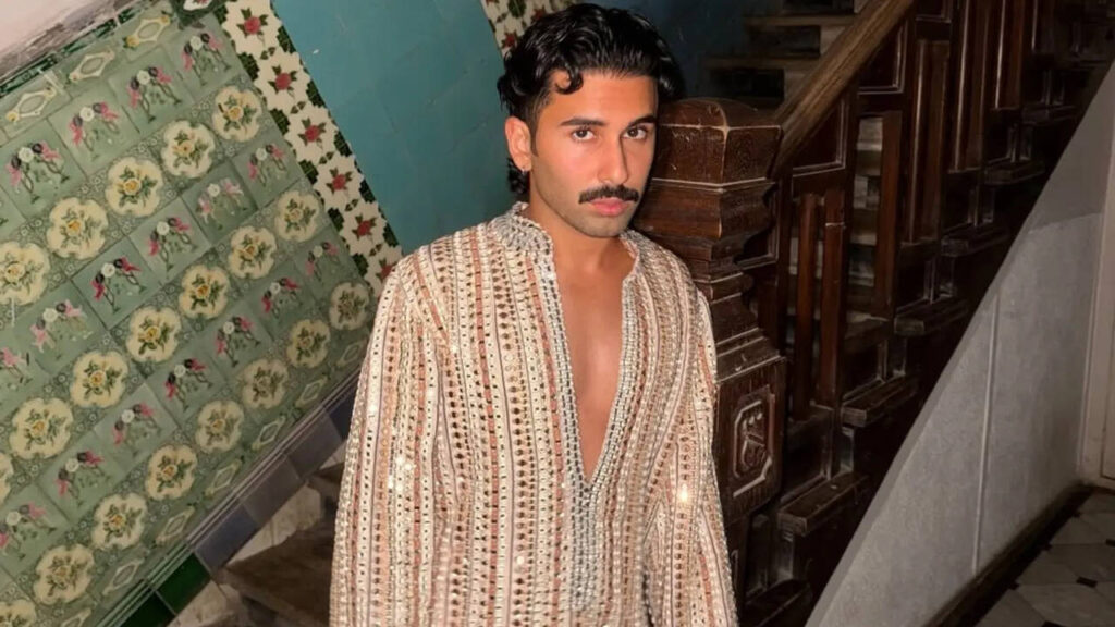 Orry DELETES Video After Being Slammed For Using Transphobic Slur; Netizens Say ‘Senseless Rich Bratty Content’ | Bollywood Orry DELETES Video After Being Slammed For Using Transphobic Slur; Netizens Say 'Senseless Rich Bratty Content' | Bollywood