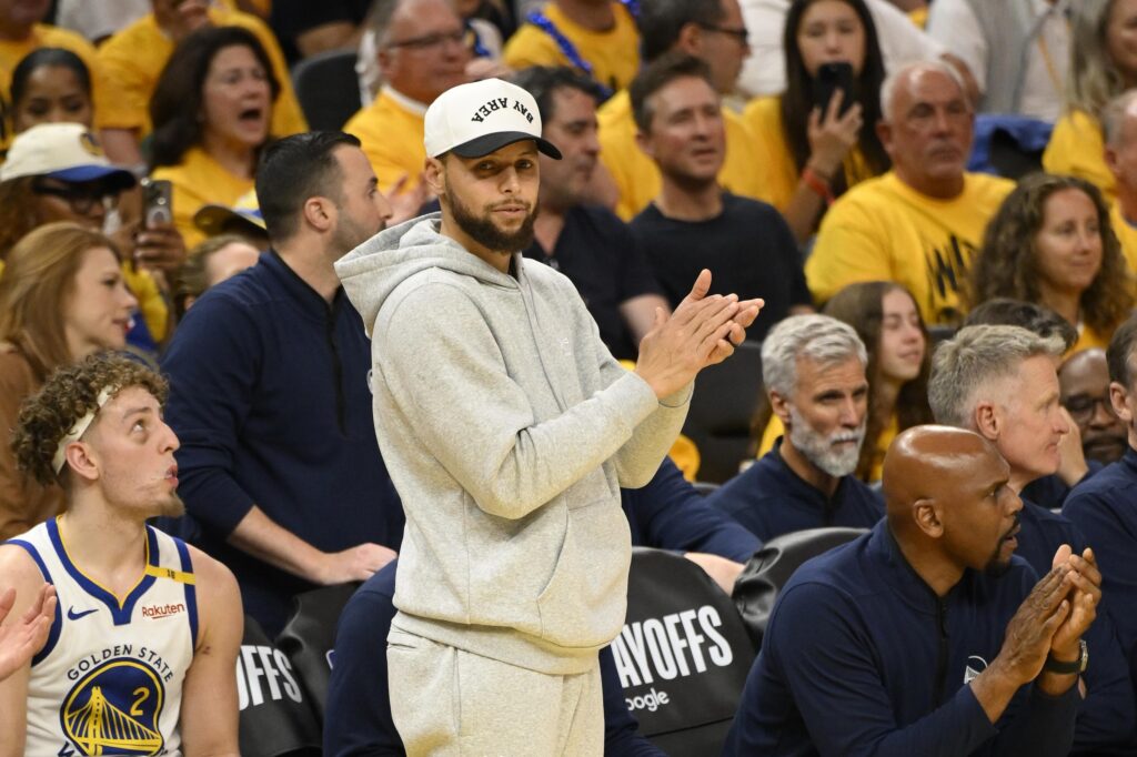 Warriors’ Stephen Curry Reportedly Out vs. Kings with Illness, Jimmy Butler, Green TBD Warriors' Stephen Curry Reportedly Out vs. Kings with Illness, Jimmy Butler, Green TBD